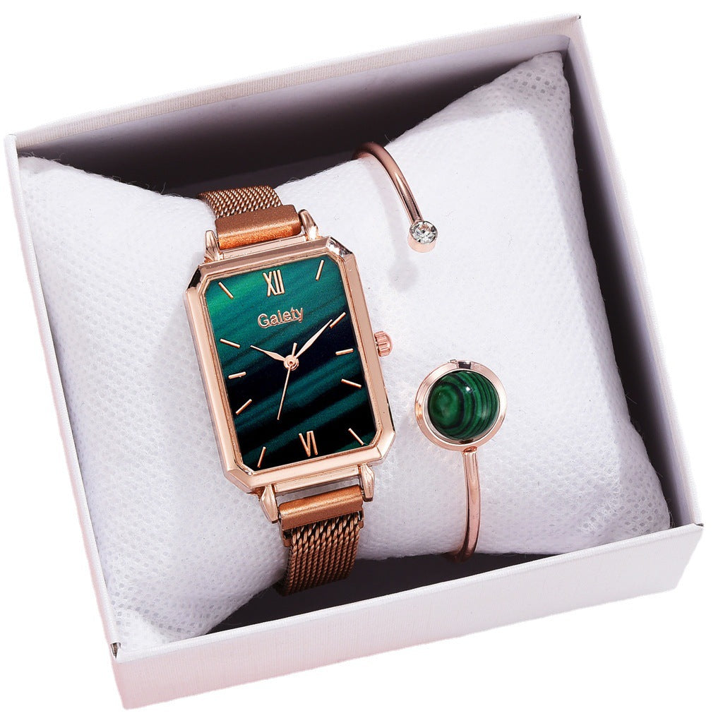 Ladies Alloy Mesh Bracelet Green Head Quartz Watch
