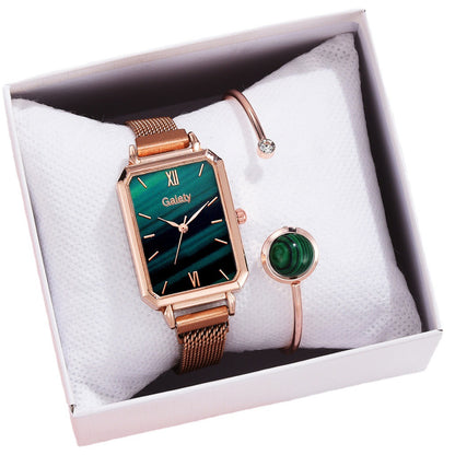 Ladies Alloy Mesh Bracelet Green  Head Quartz Watch